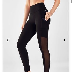 Fabletics Mila Powerhold Leggings Mesh Pockets
